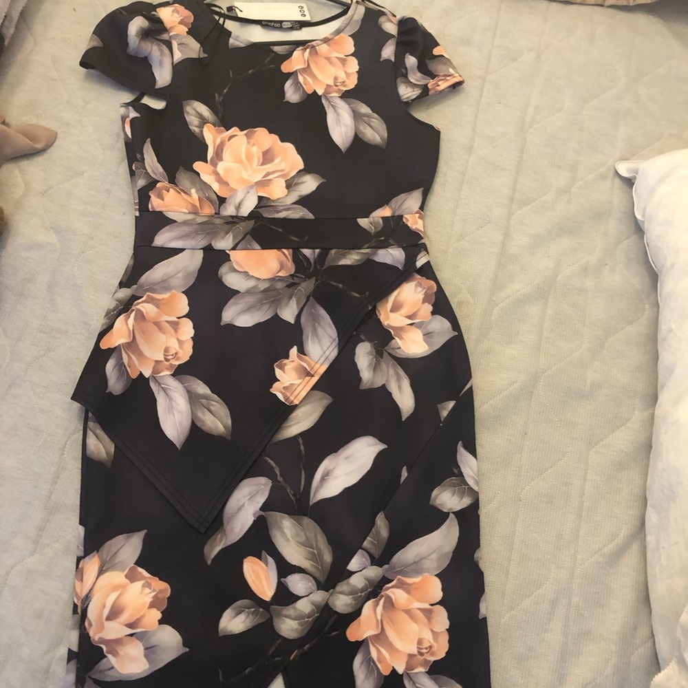 Women’s dress